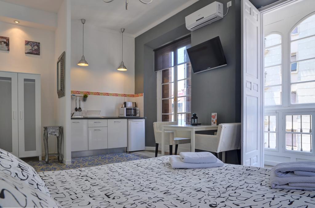 Apartamentos Gold Málaga Kamer foto