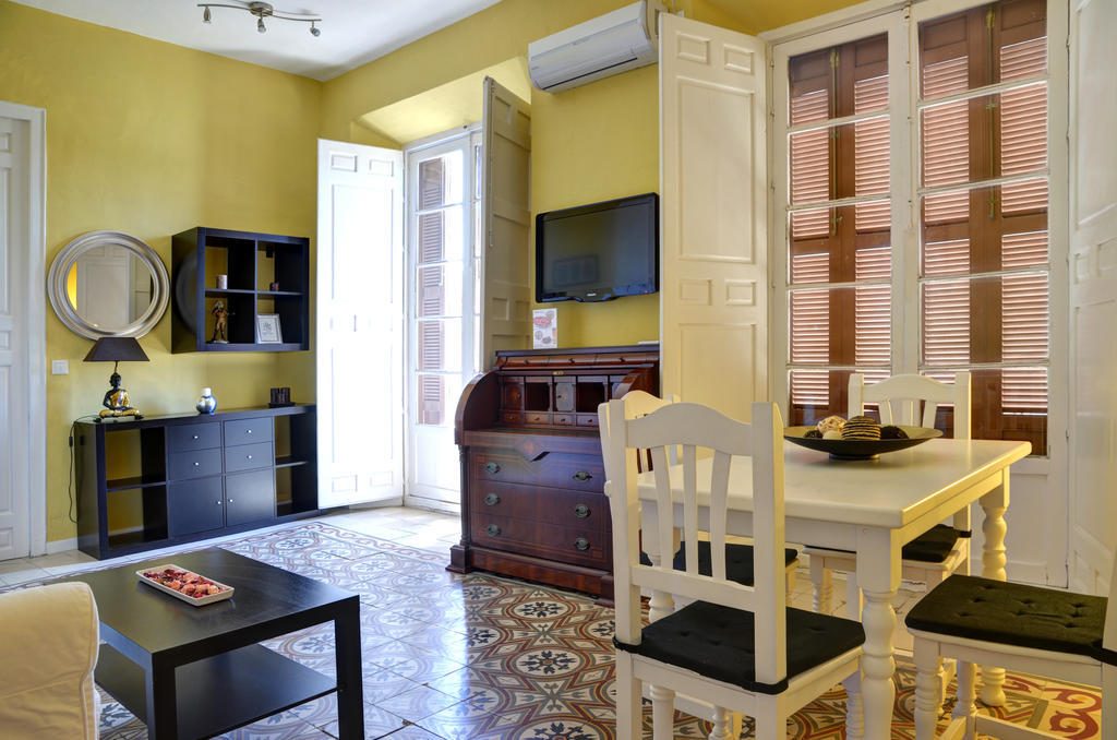 Apartamentos Gold Málaga Kamer foto