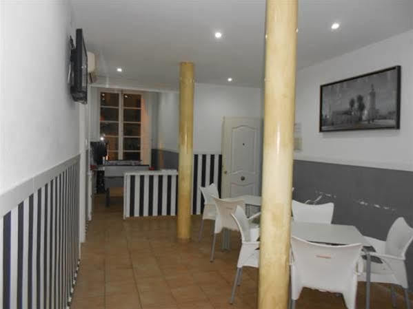 Apartamentos Gold Málaga Buitenkant foto